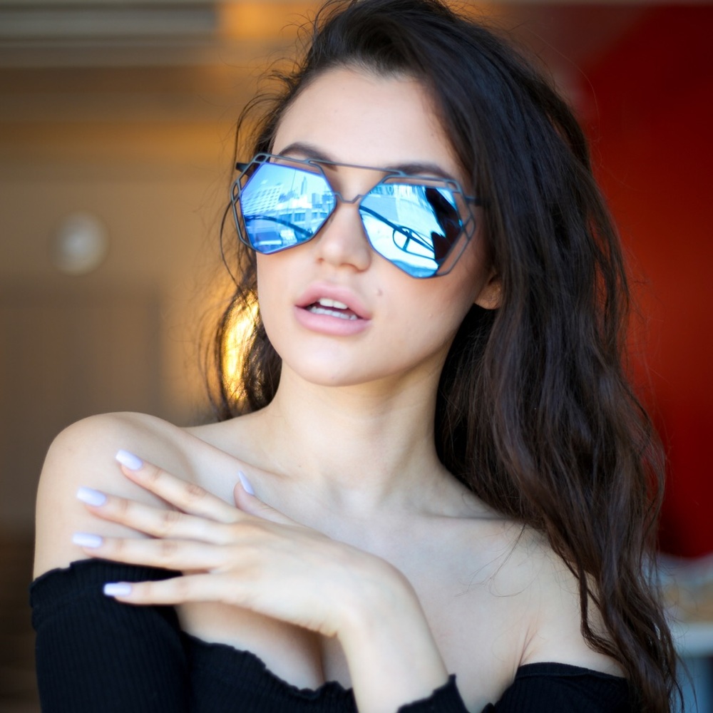 Blue Mirrored Aviator Sunglasses